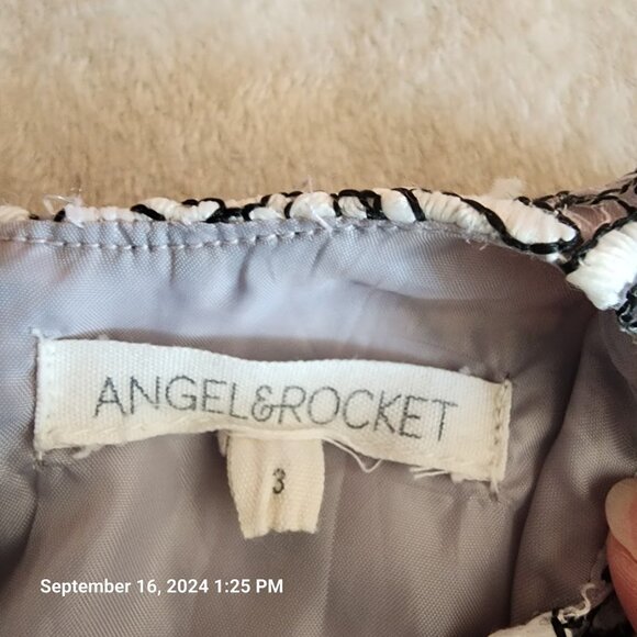 Angel &Rocket Embroidered Top Dress Full Lined Grey Skirt Size 3 Girls Buttons - Picture 3 of 12